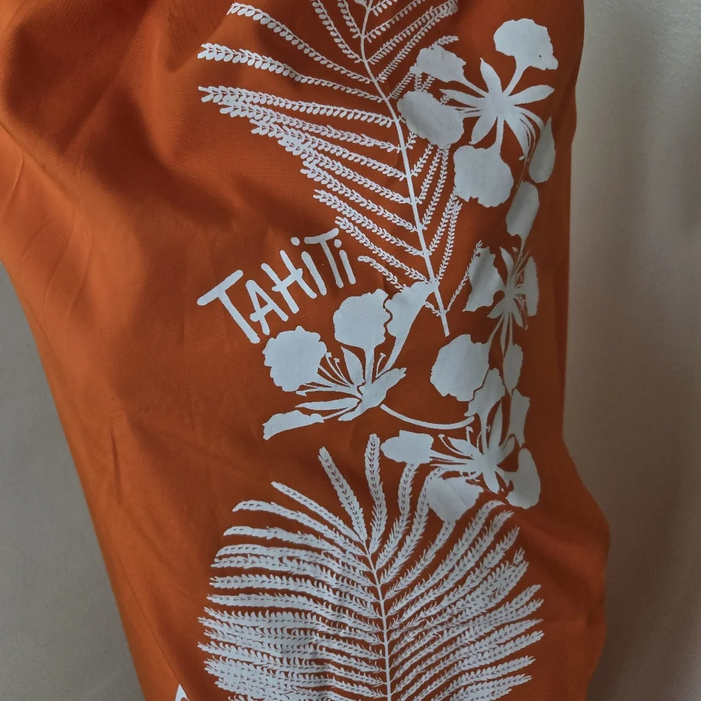 Vintage Tahitian Orange Sarong NOS - Picture 5 of 9